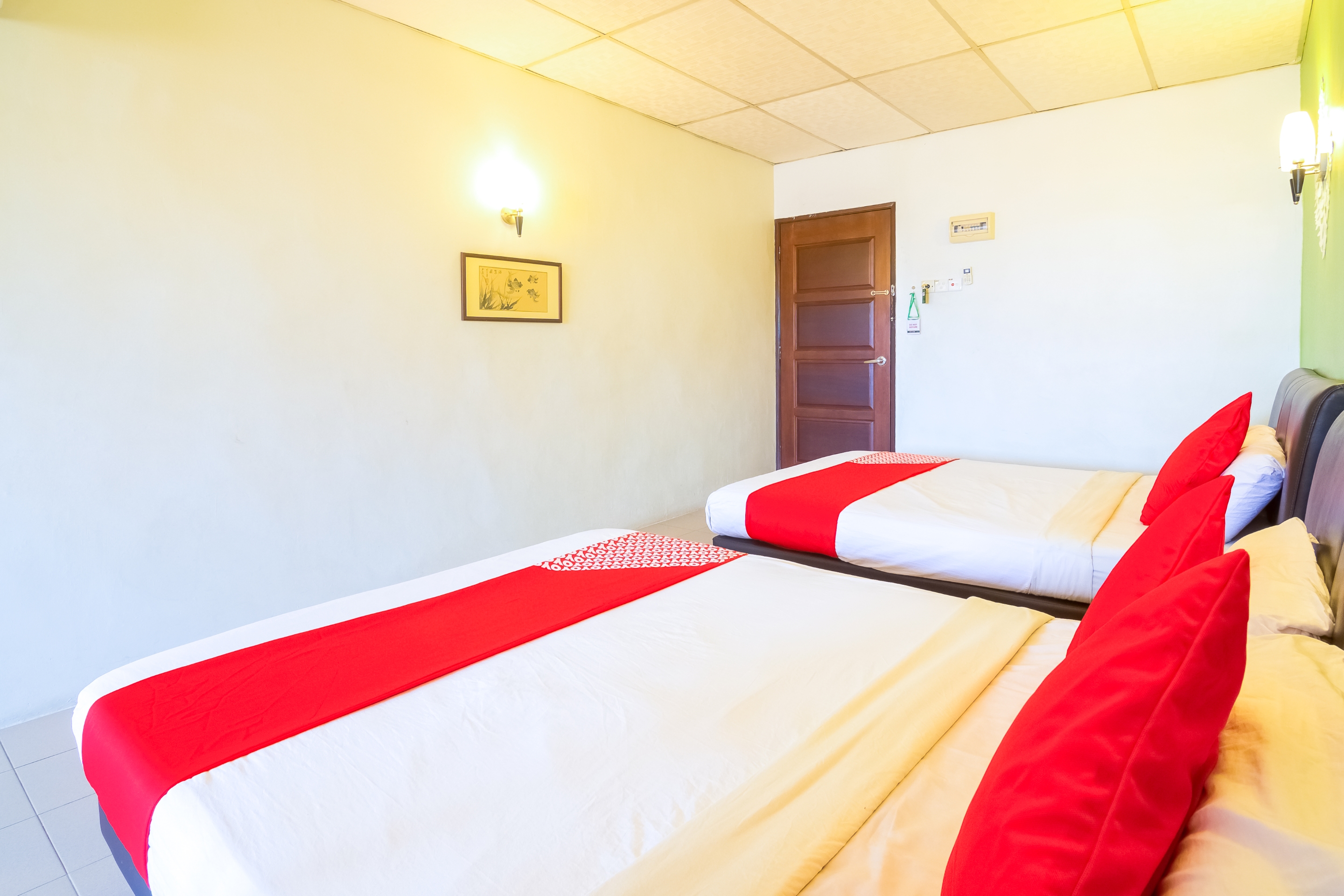 Oyo 539 Dowifi Hotel 8/29