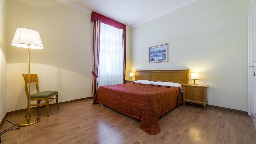Hotel Ville Bianchi 14/48