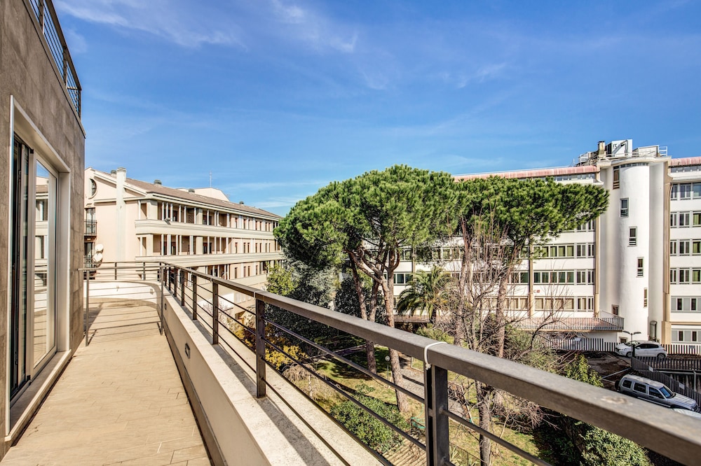 Ginevra Palace Hotel 27/30