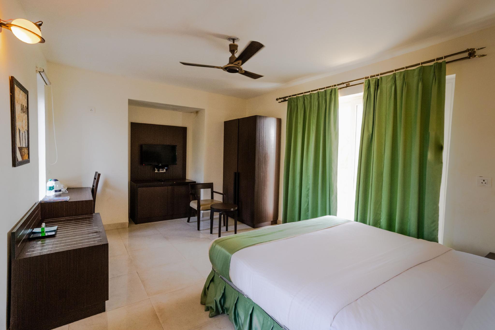 Deluxe, Double Bed