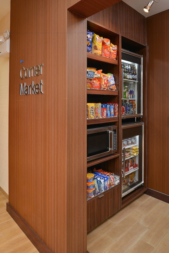 Fairfield Inn Suites Nashville Smyrna 39/50