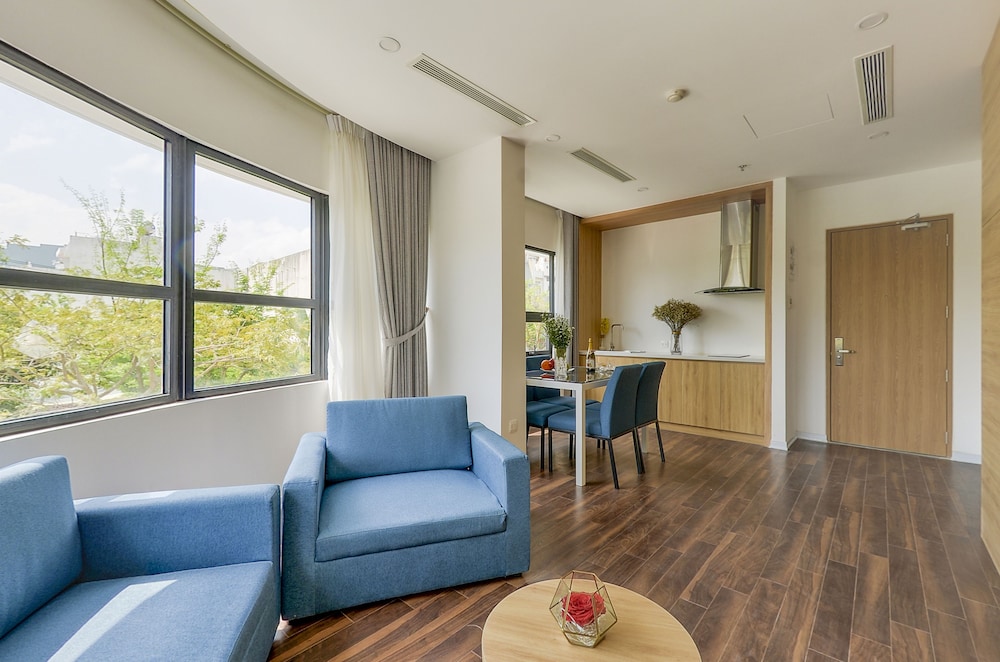 Magnolia Hotel 45/71