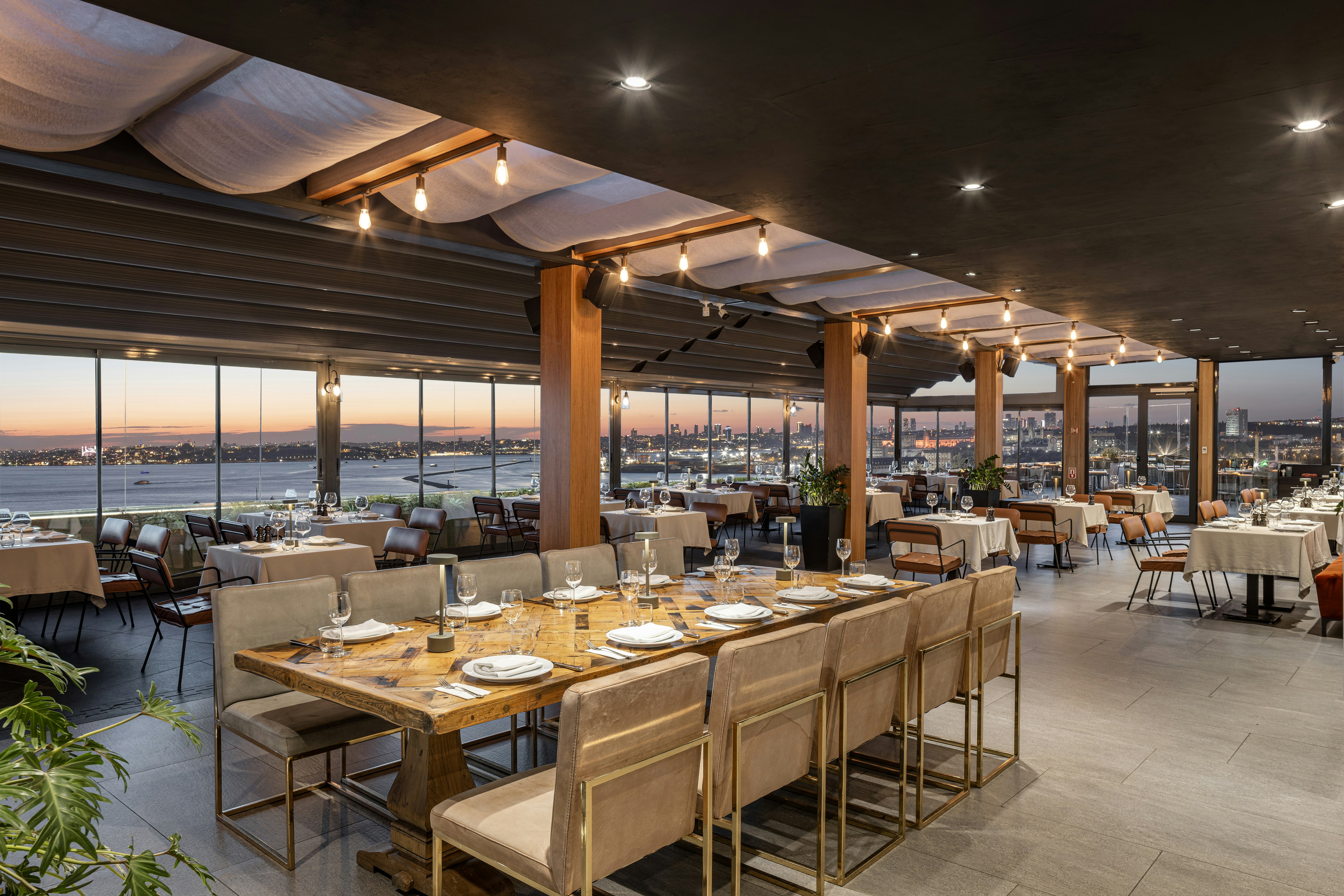 Doubletree By Hilton Hotel Istanbul - Moda 68/90