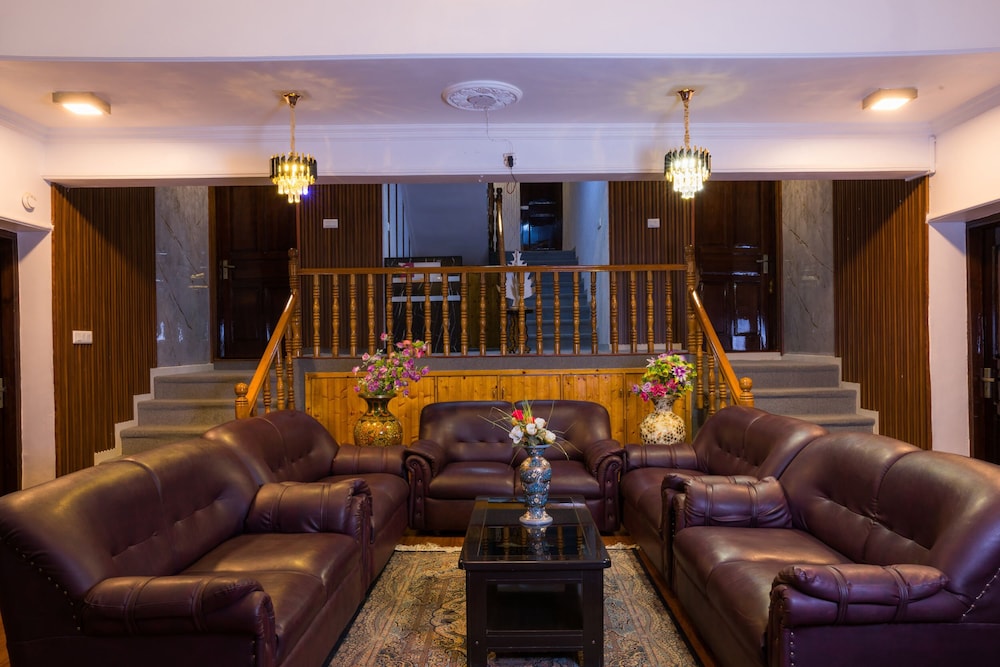 Hotel Abshar 16/23