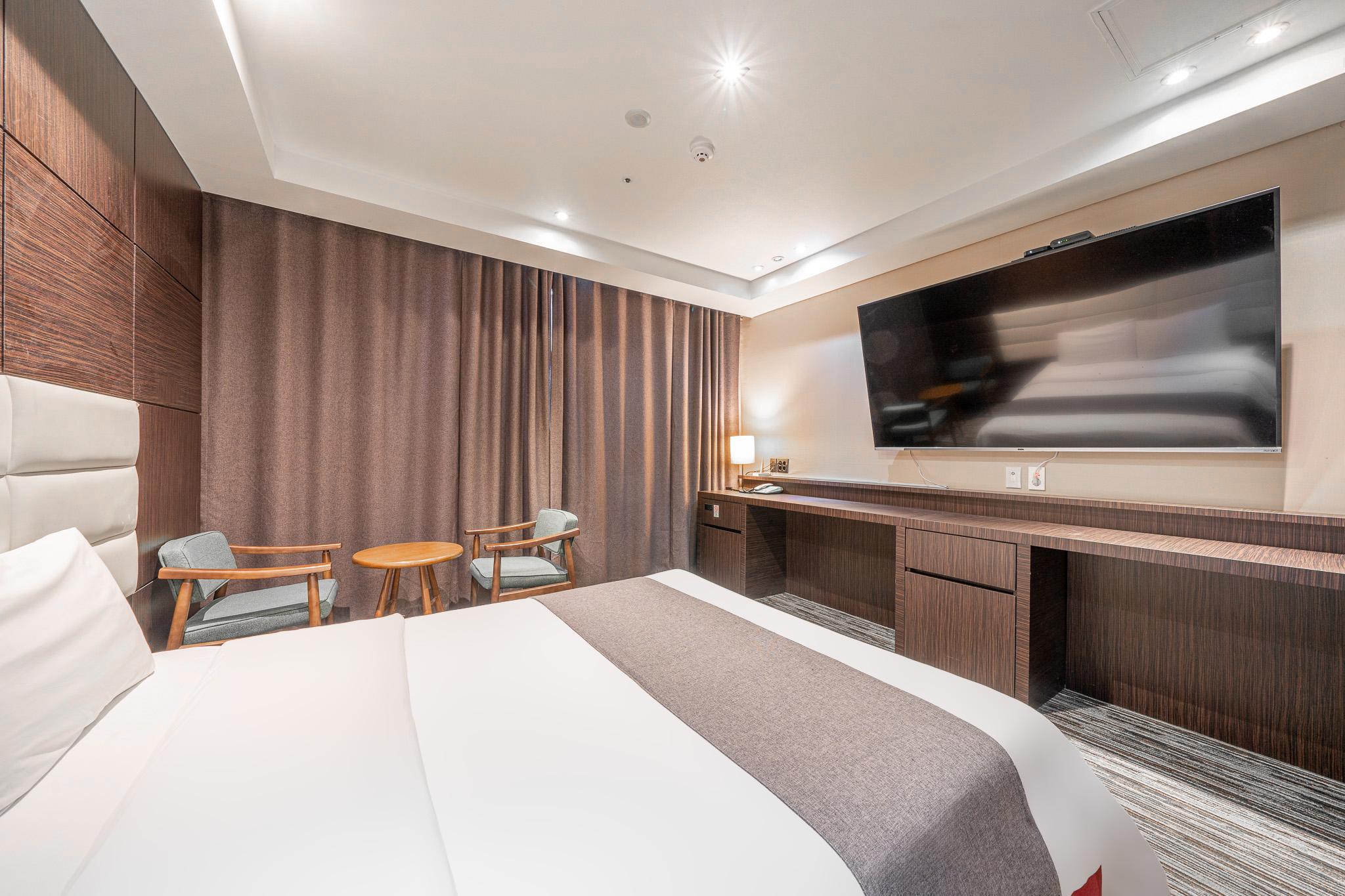 Stellar Hotel Yeongjong 30/50