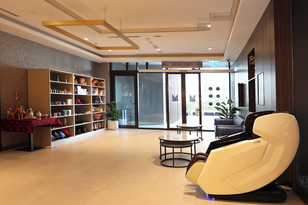 Kingsgate Al Jadaf by Millennium Hotels 24/44