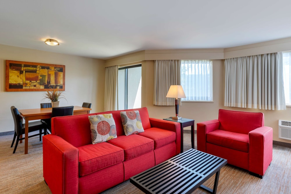 Best Western Plus Hood River Inn 56/80