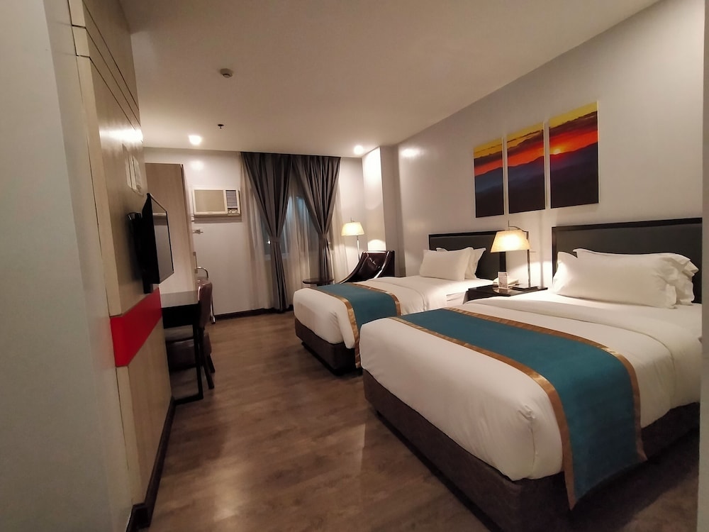 The Studio 89 Residences 33/64