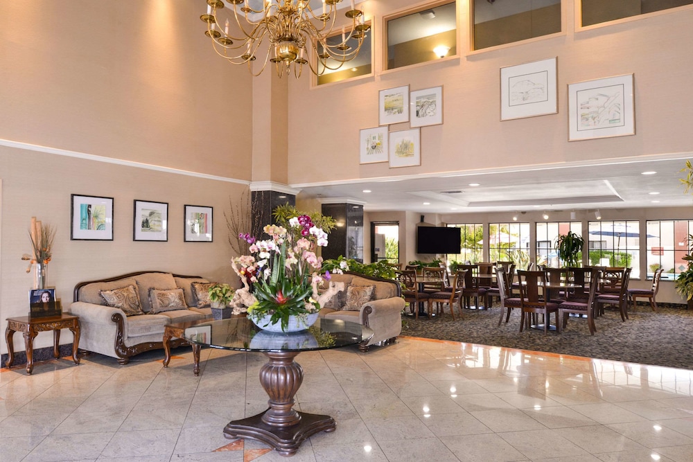 Quality Inn & Suites Walnut - City Of Industry 23/27