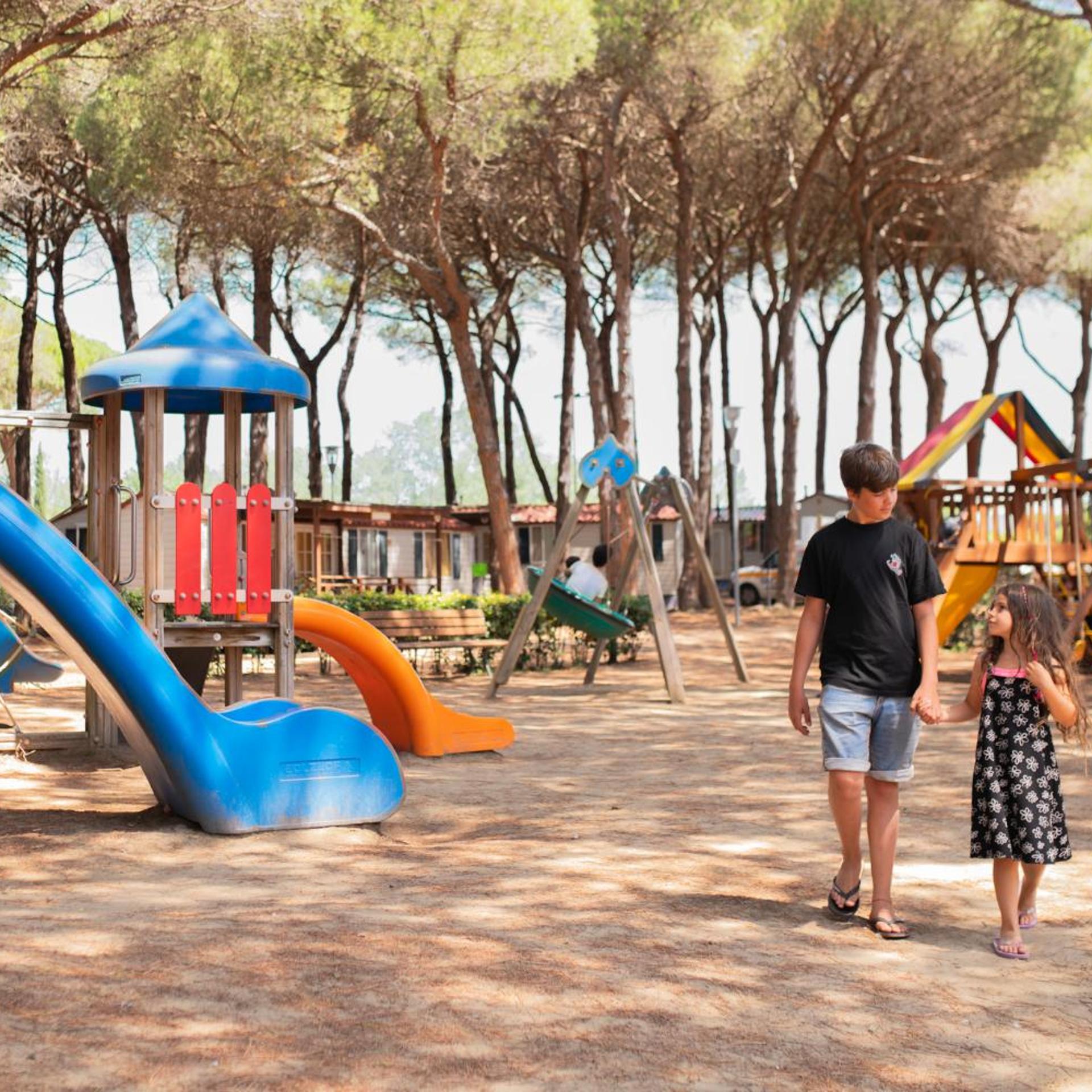 Pineta Sul Mare 4/17