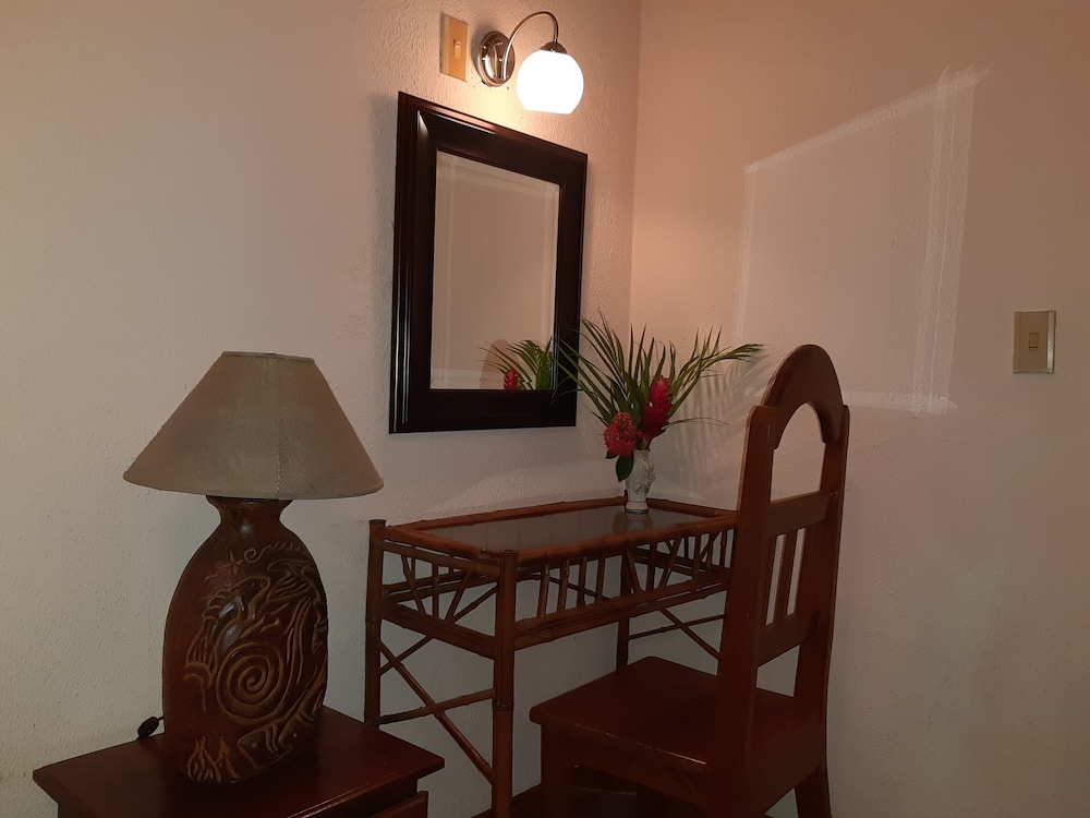 Samara Beach Hotel 10/49