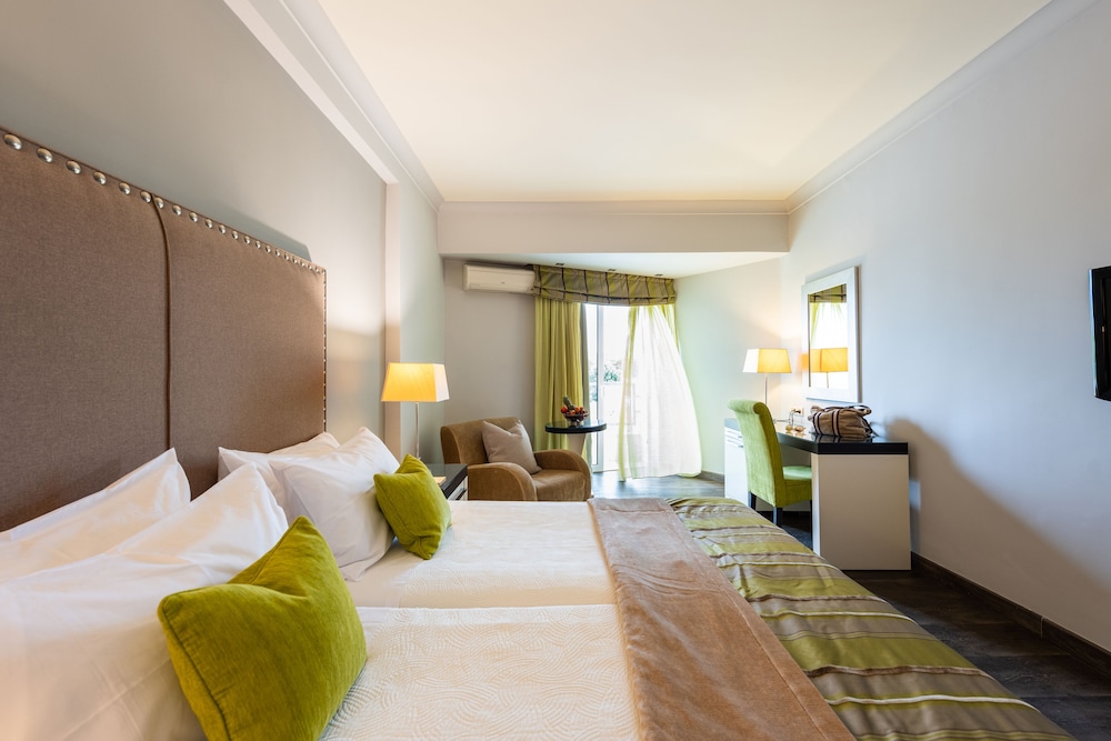 Porto Rio Hotel 6/50