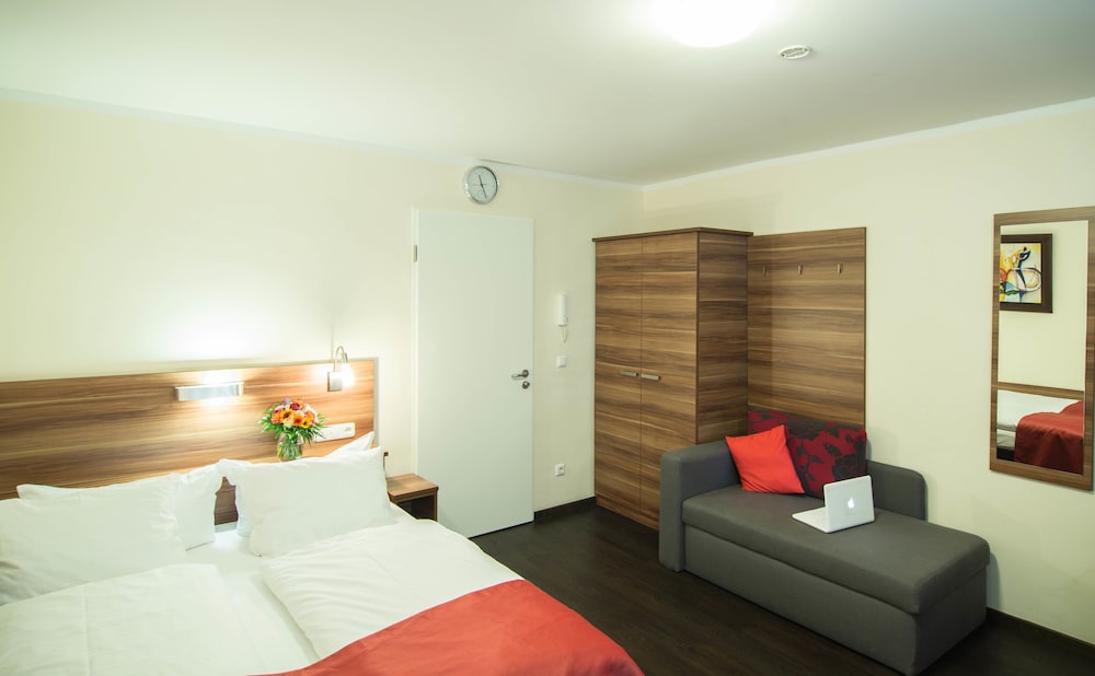 Batu Apart Hotel 17/50