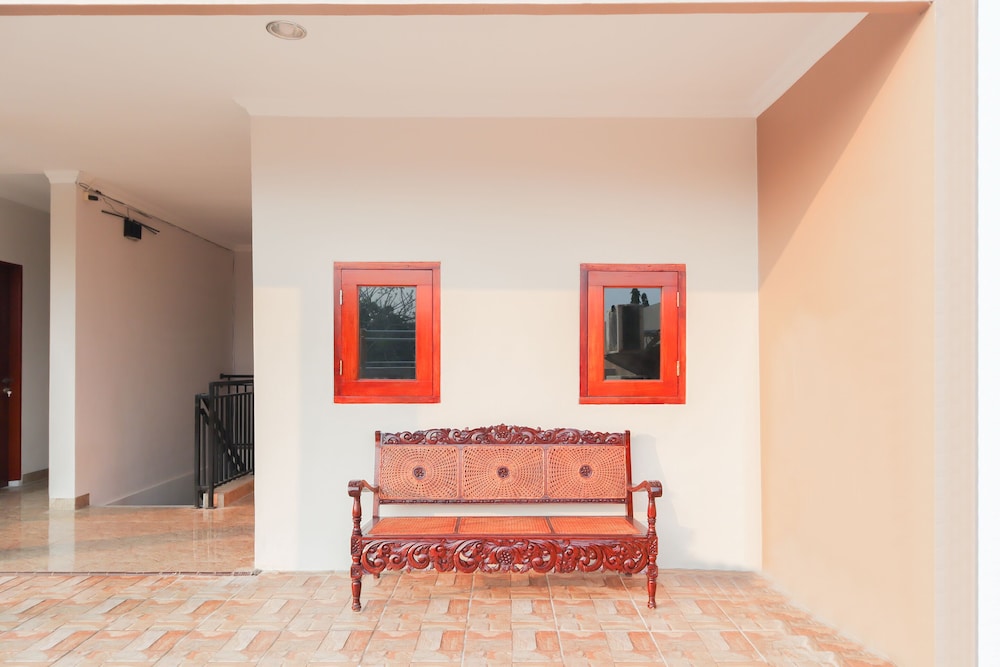 OYO 1519 Axl Residence 3/42
