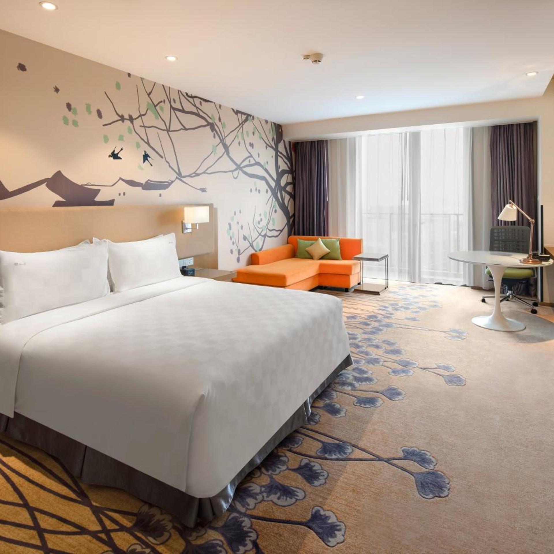 1 Bedroom, Suite, King Bed