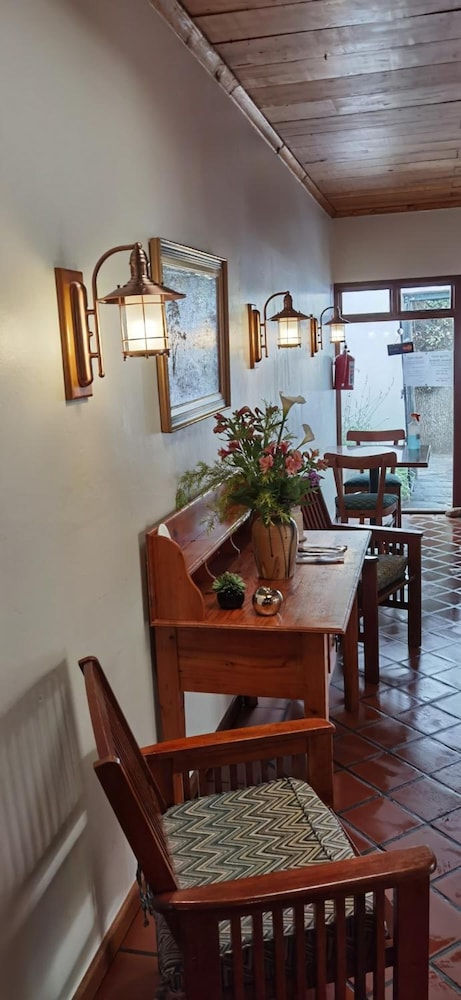 137 High Street Guest House 30/48