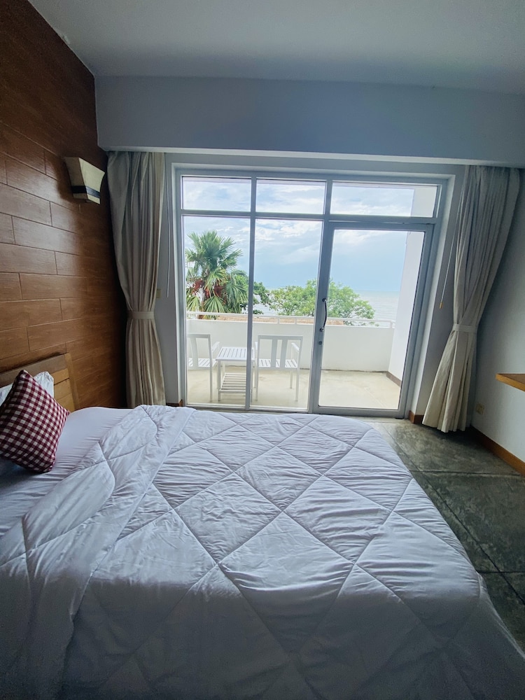 Saravoan Hotel Kep 11/65
