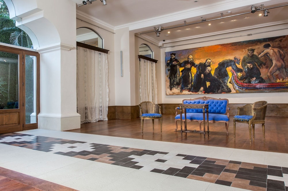 La Mision Hotel Boutique 3/67