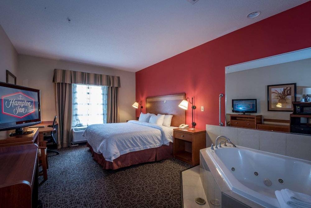 Hampton Inn Enterprise 8/40