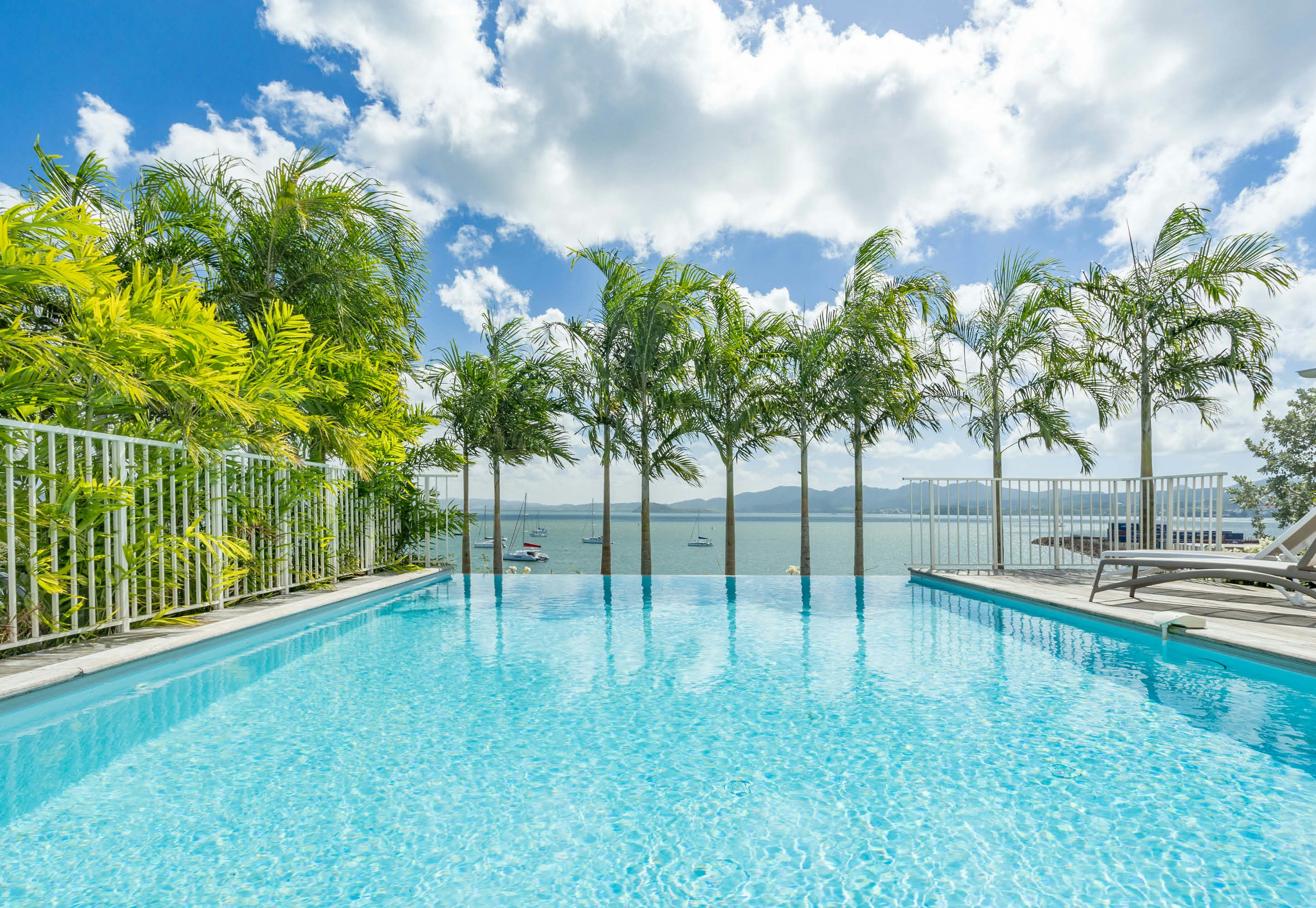 B&B HOTEL Fort de France 8/17