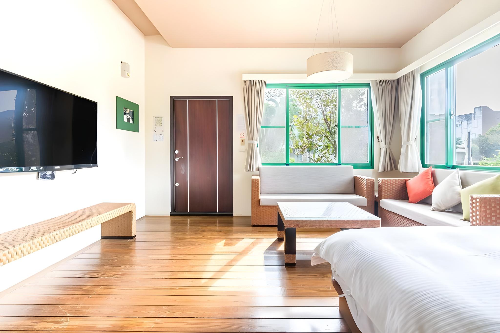 Deluxe, Cabin, 2 Double Beds, Garden Area