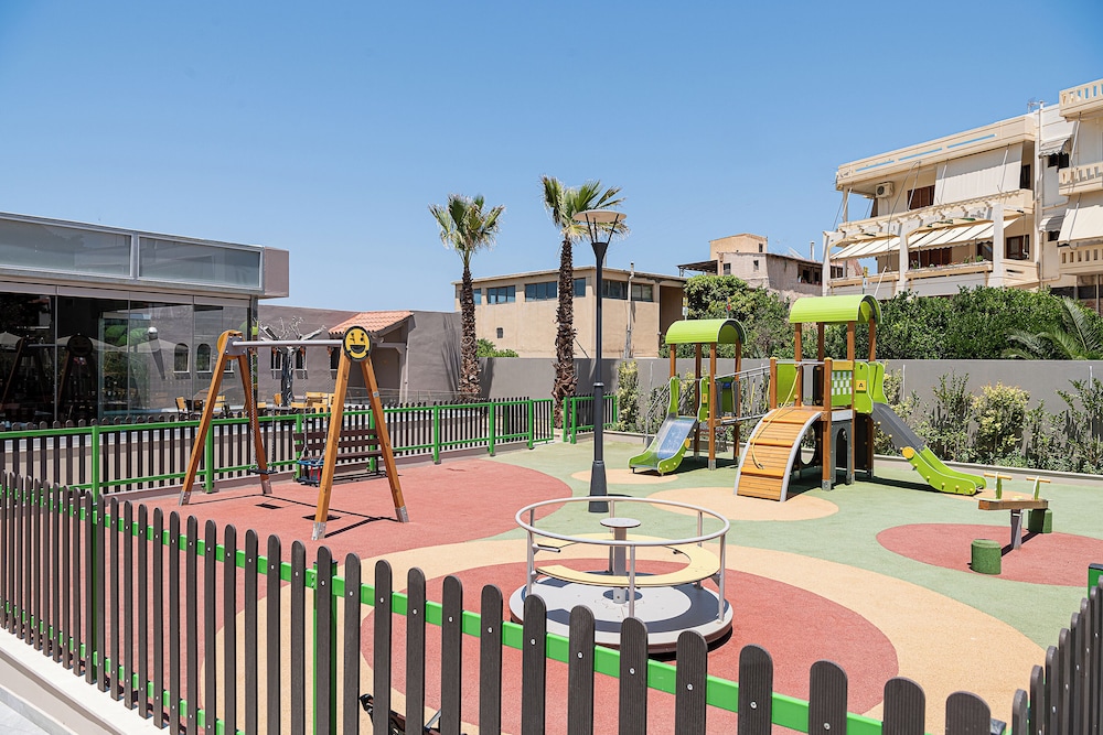 Porto Platanias Village Resort 65/73