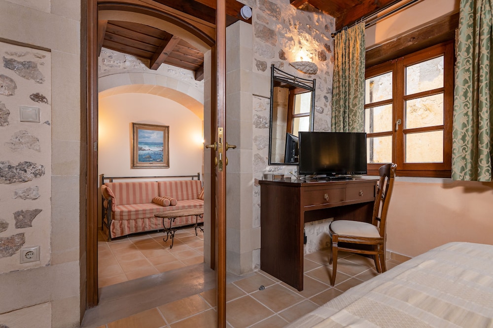 Palazzino Di Corina 37/50
