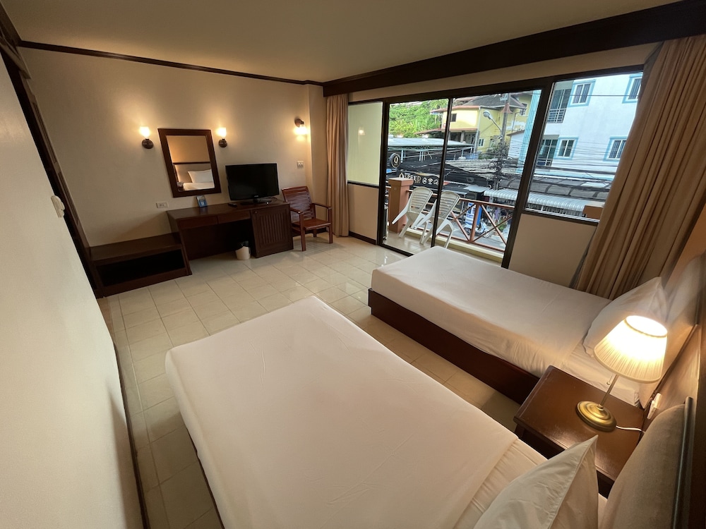 SUPERIOR, TWIN BEDS