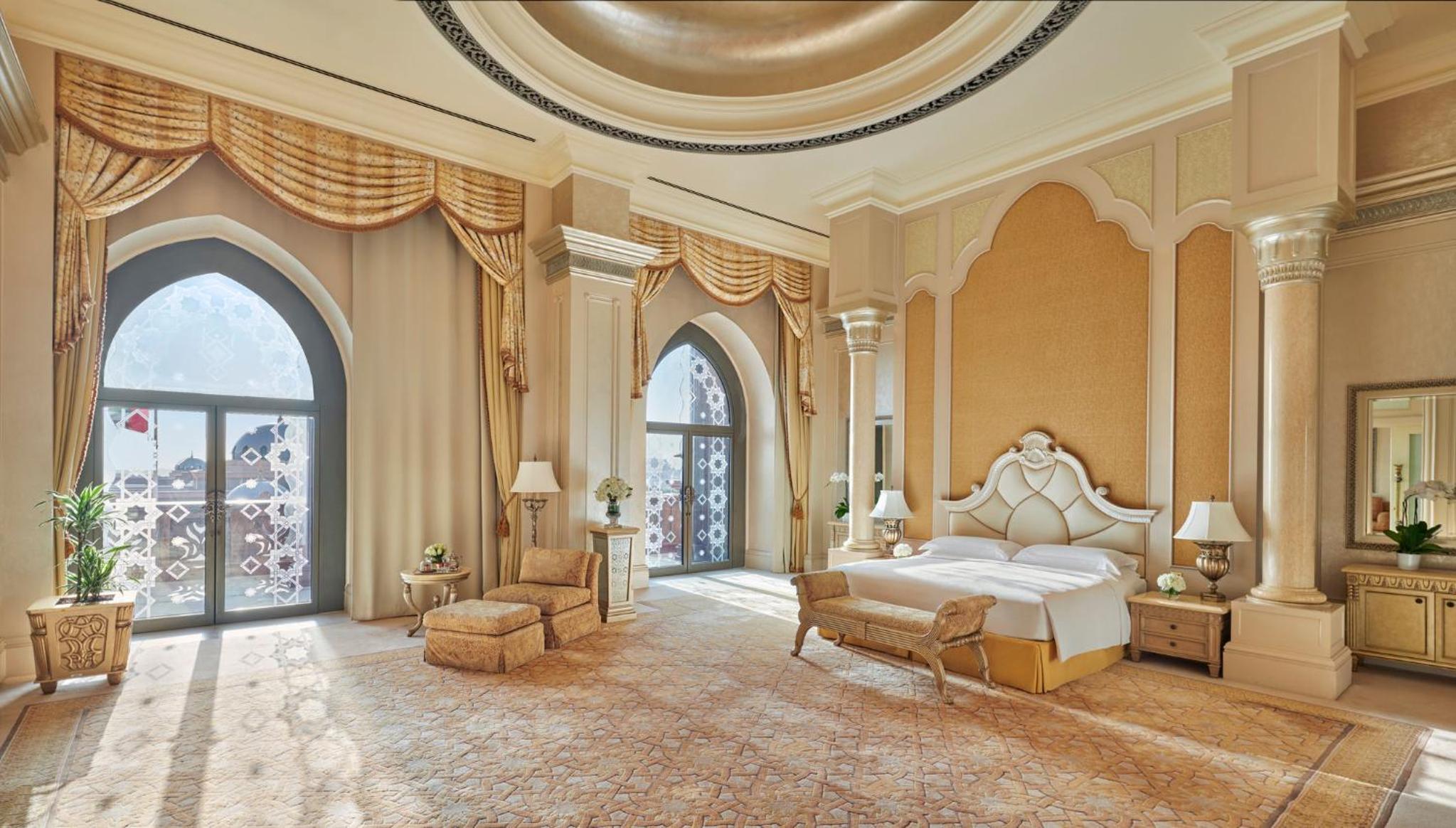 3 Bedrooms, Palace, Suite, Balcony