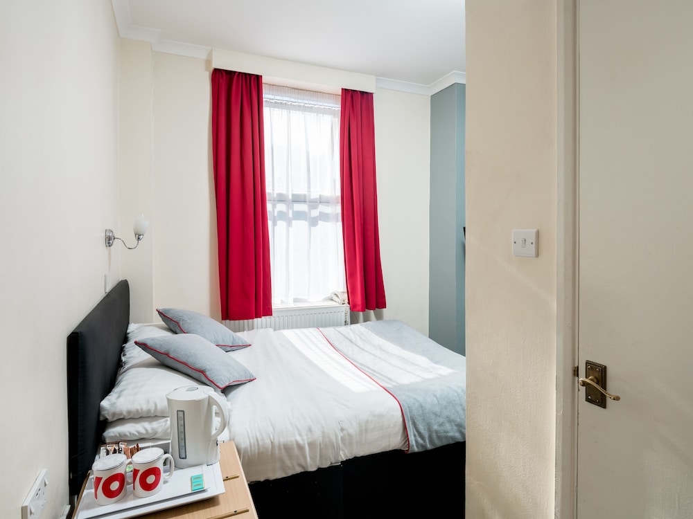 OYO Bros Inn Hotel 28/50