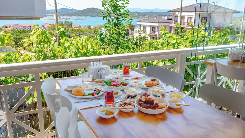 Pur Beyaz Butik Otel 30/50