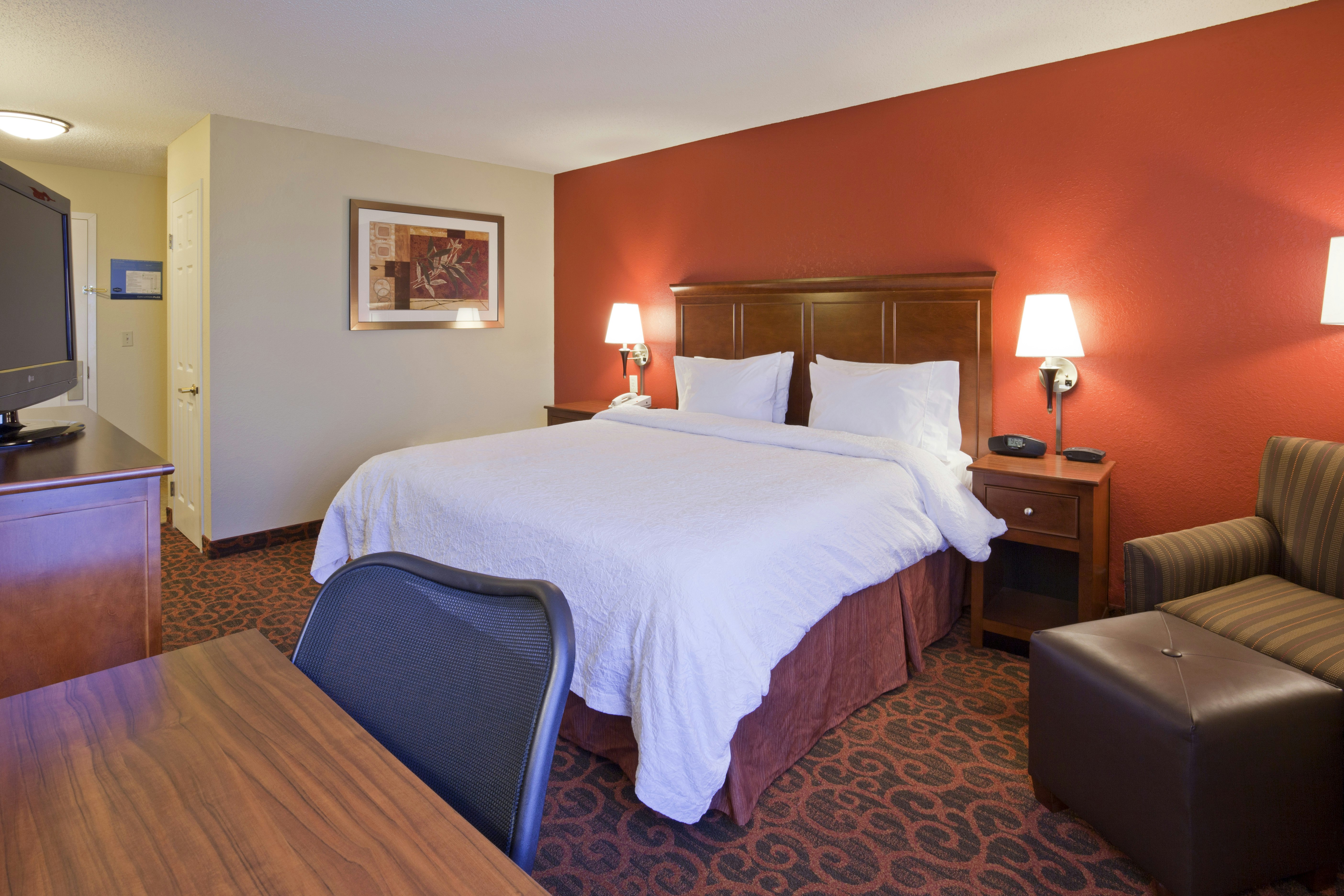 Hampton Inn Minneapolis Nw Maple Grove 8/24