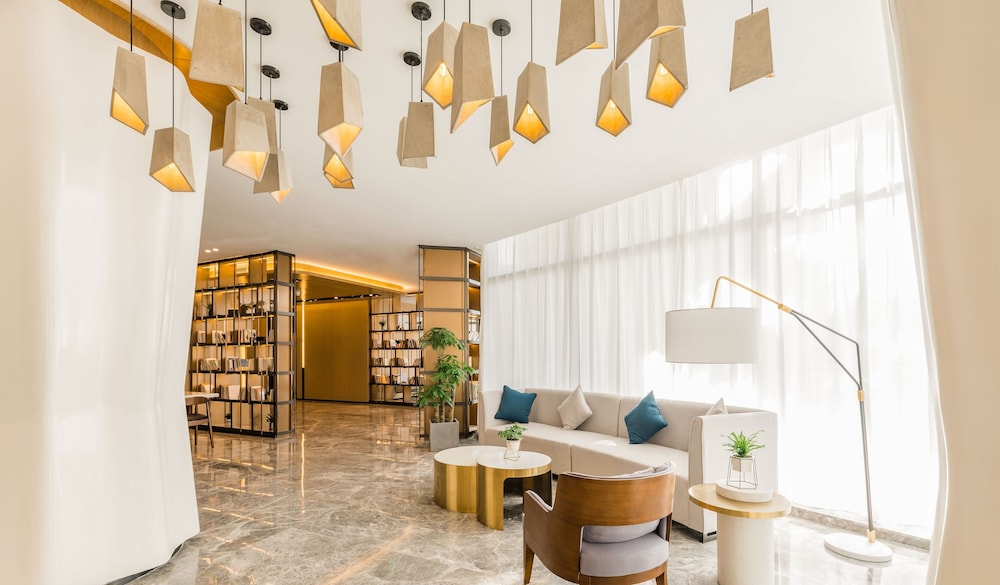 Atour Hotel (Huaibei City Government) 55/66