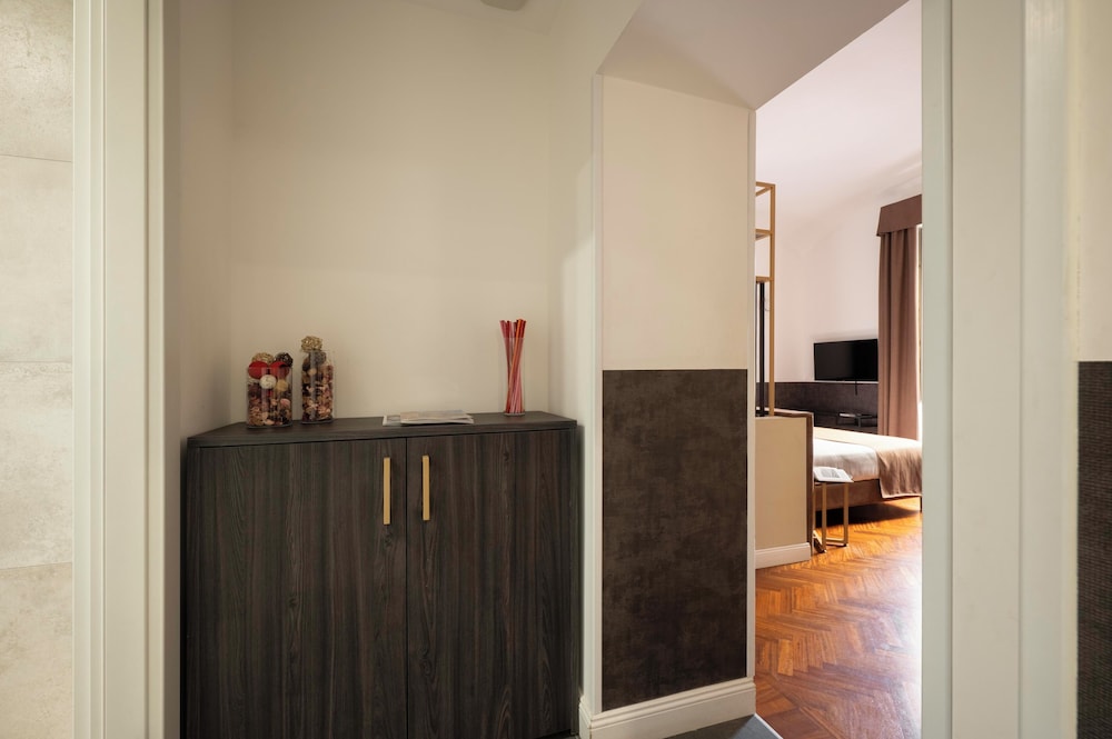 Vittoriano Suite 3/59