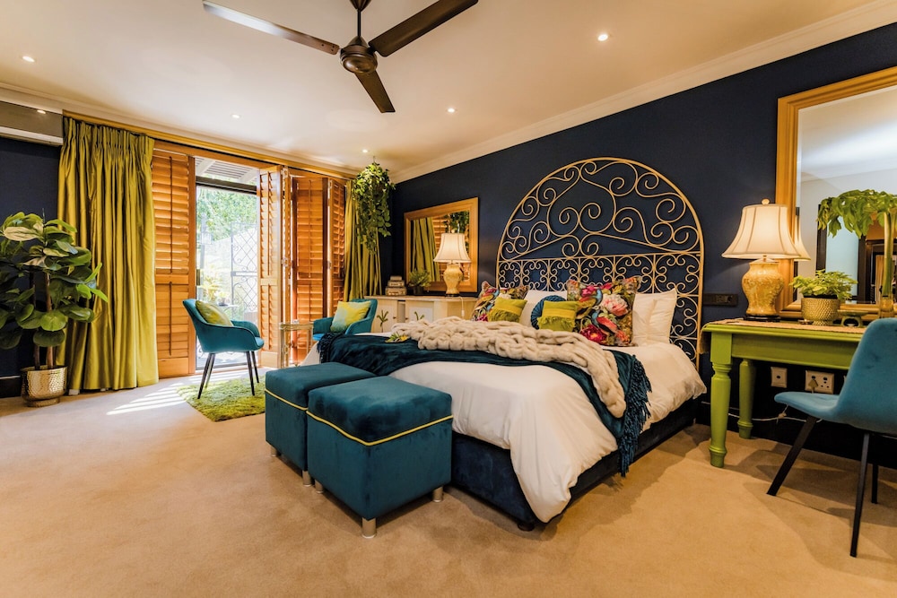 SW1 Lodge 15/50