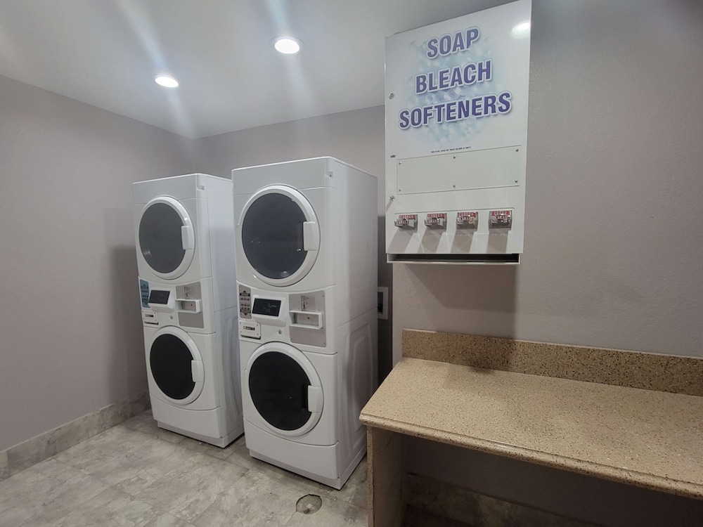 SureStay Plus Hotel by Best Western Odessa 19/34
