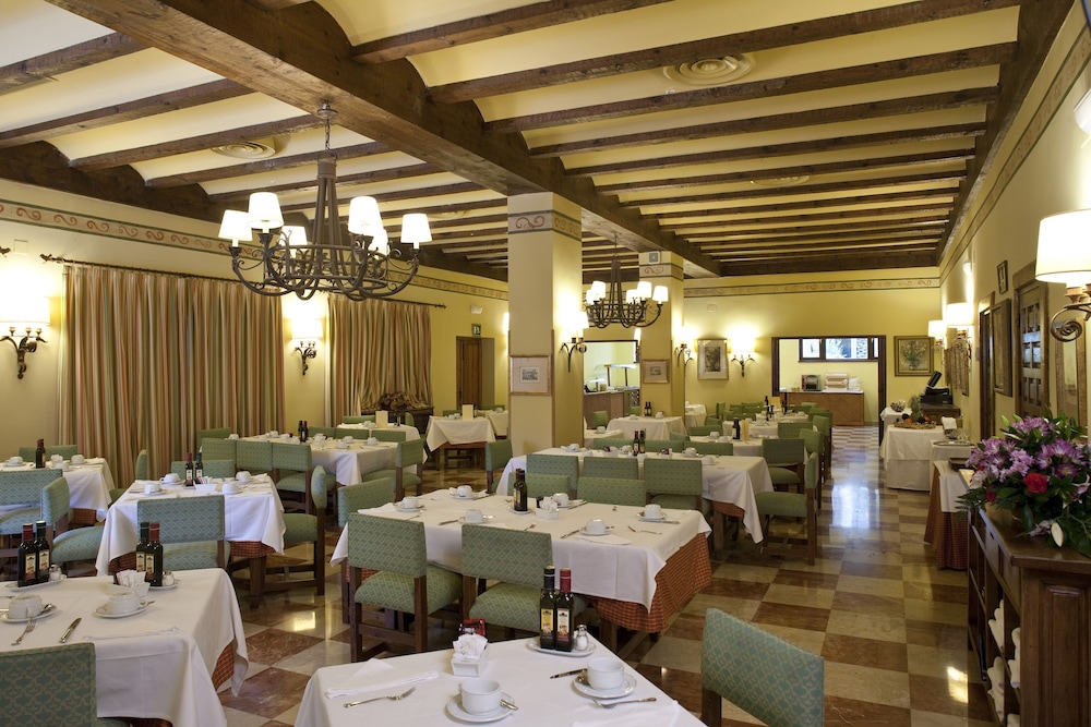Parador De Fuente De 44/66