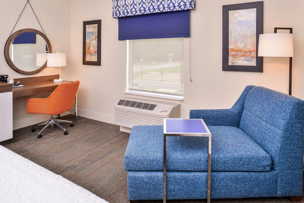 Hampton Inn Benson Nc 36/66