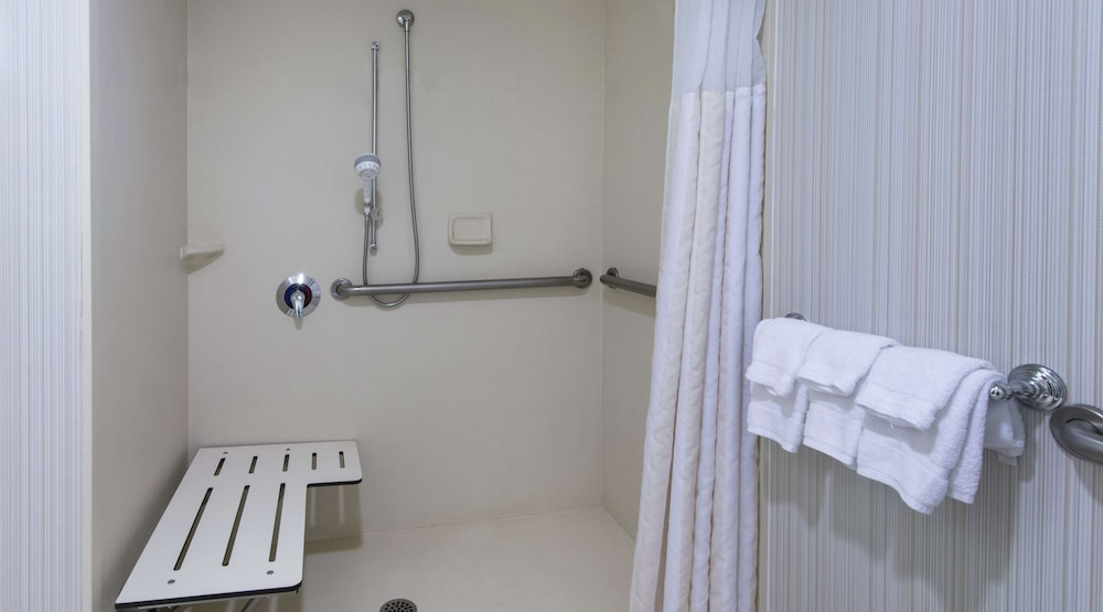 Hilton Garden Inn Macon / Mercer University 11/52