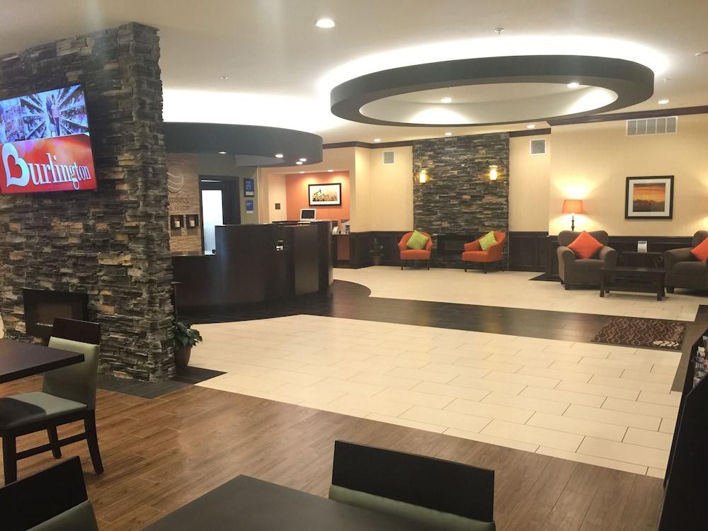 Comfort Inn & Suites Moore - Oklahoma City 9/48