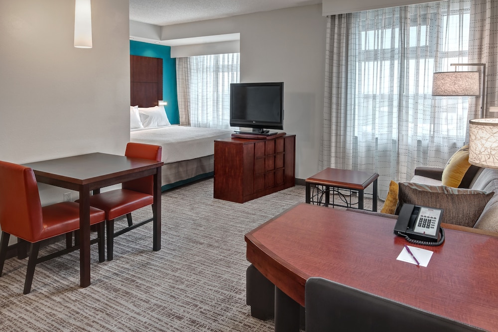 Residence Inn Norfolk Downtown 26/47