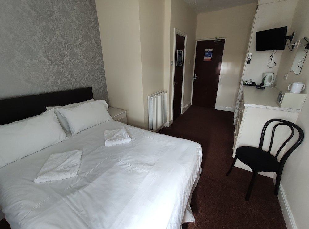 The Mardi Gras Guest Accommodation 13/47