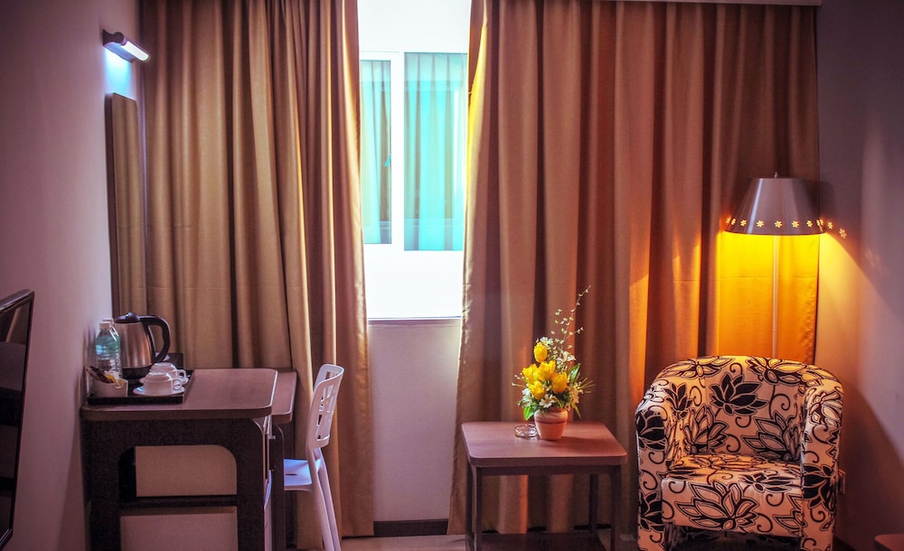Ritz Garden Hotel Manjung 55/62