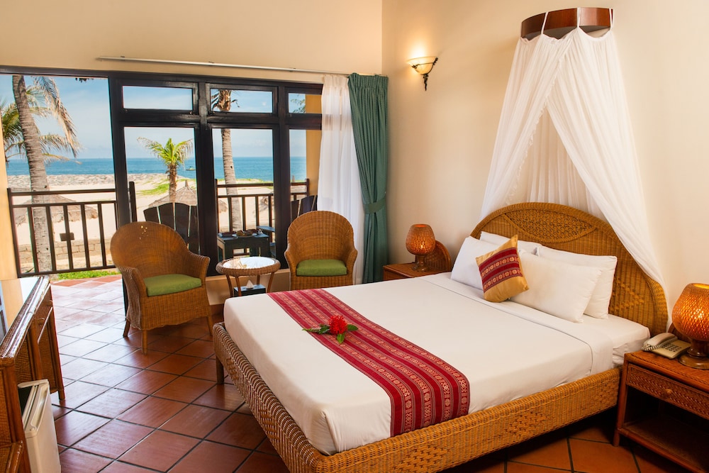 White Sand Resort 38/77
