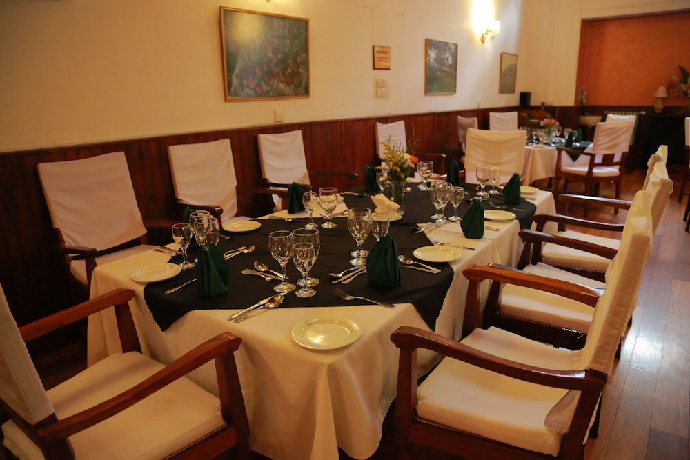 Nuwara Eliya Golf Club 14/26