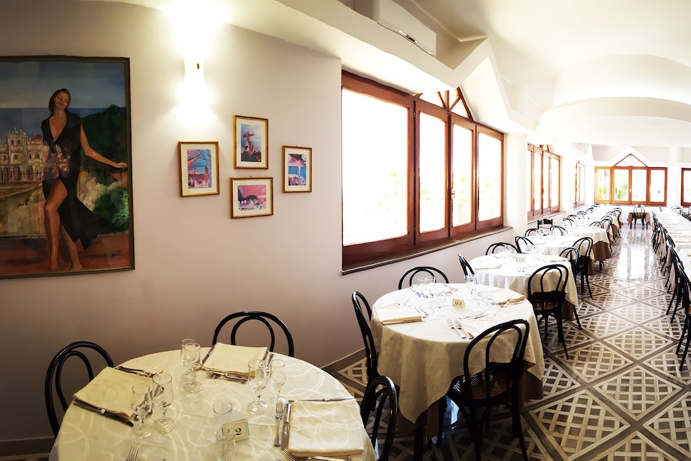 Hotel Baia del Capo 16/30