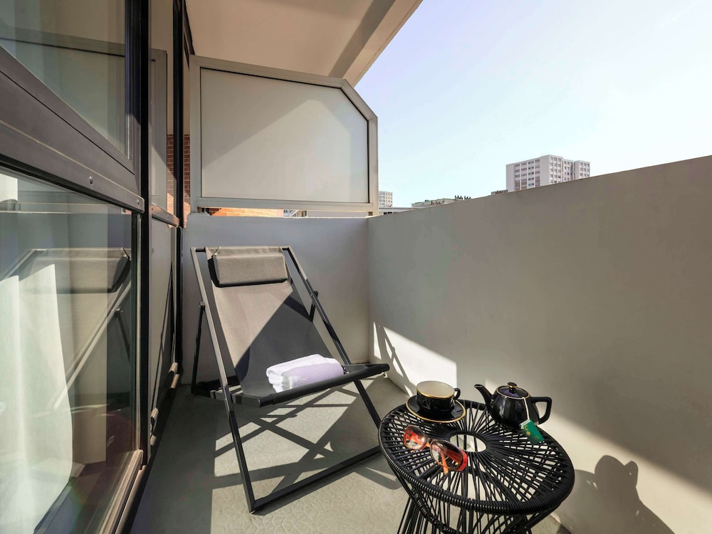 Mercure Paris Montparnasse Pasteur 34/73