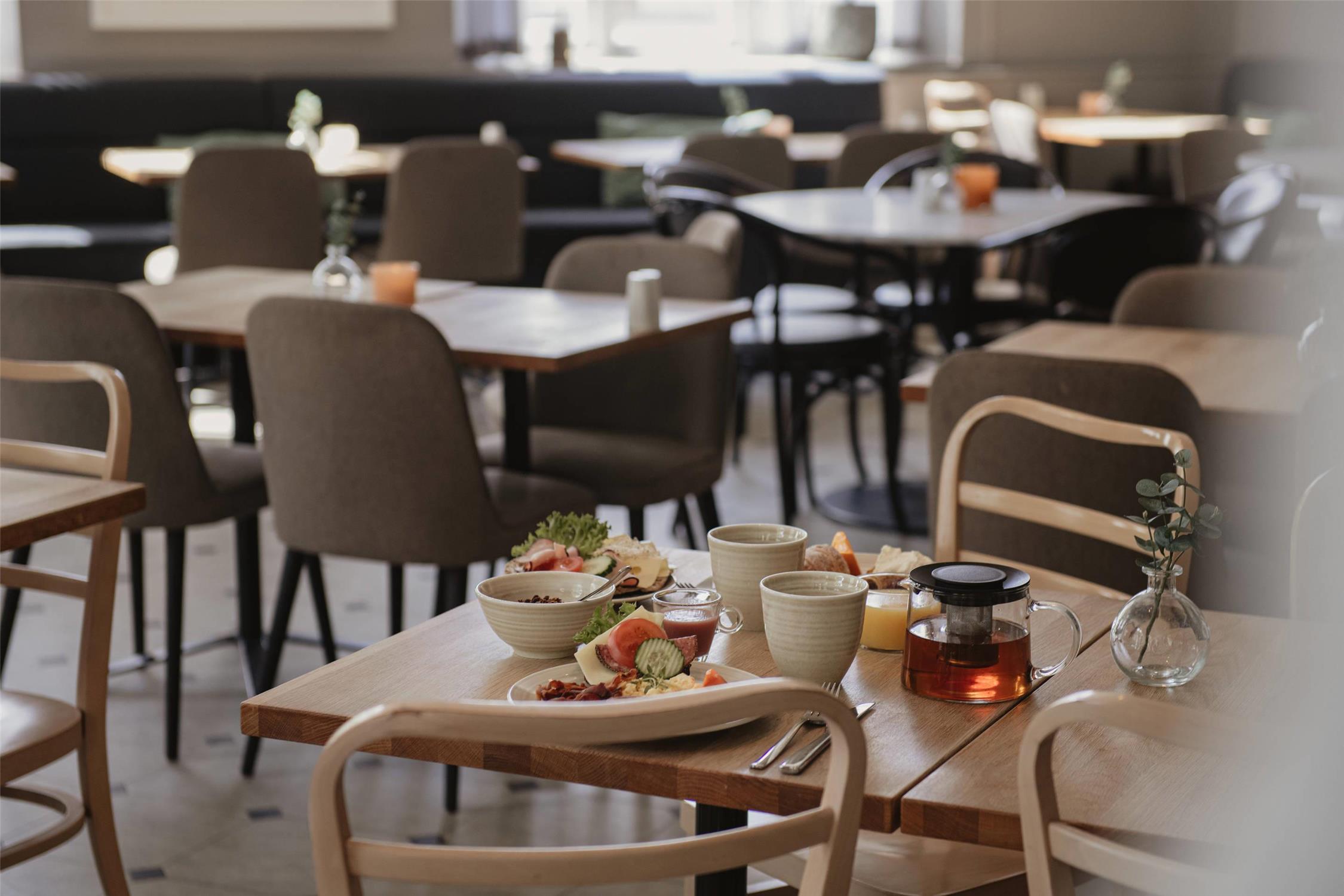 Home Hotel Borgen 34/54