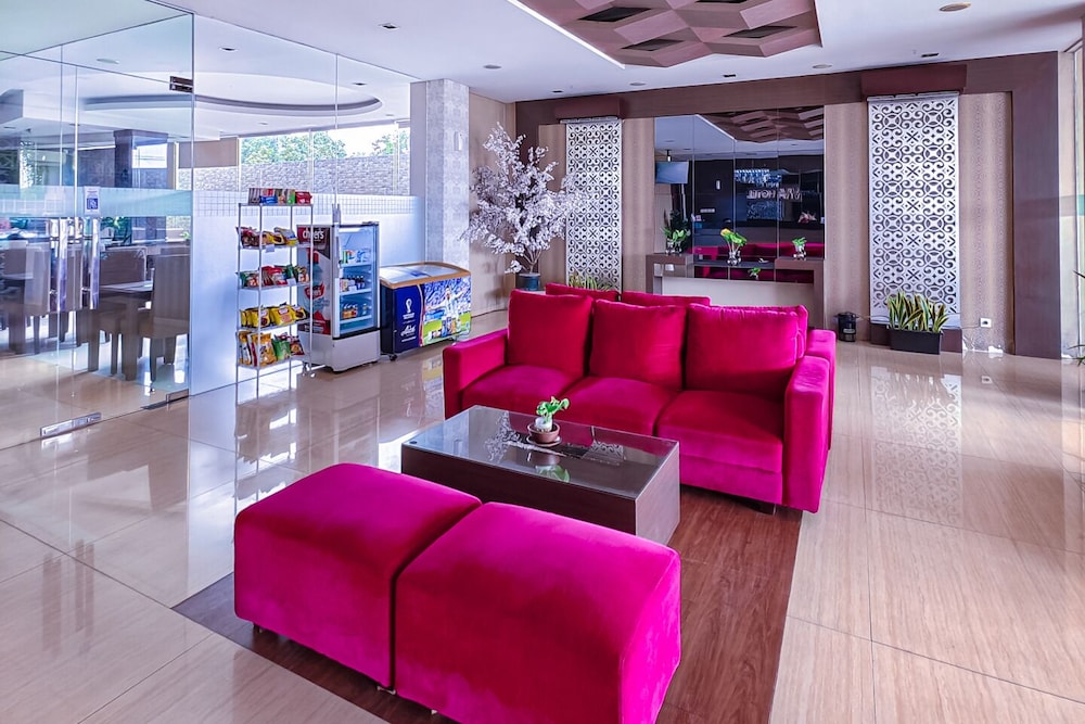 Viva Hotel Kediri by Azana 29/55