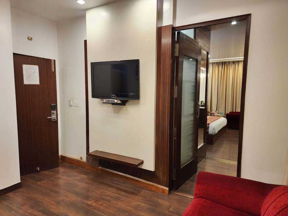 Hotel Surya 29/50